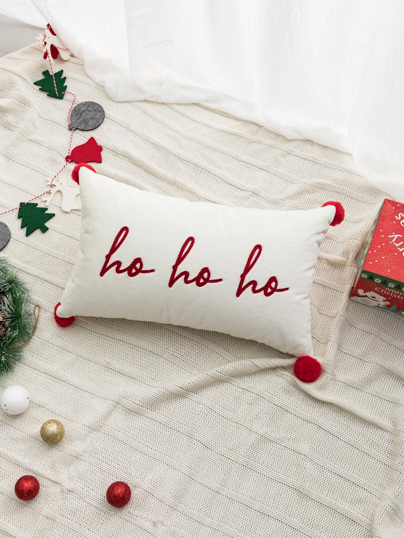 Nordic style Christmas cushion cover for your decoration!