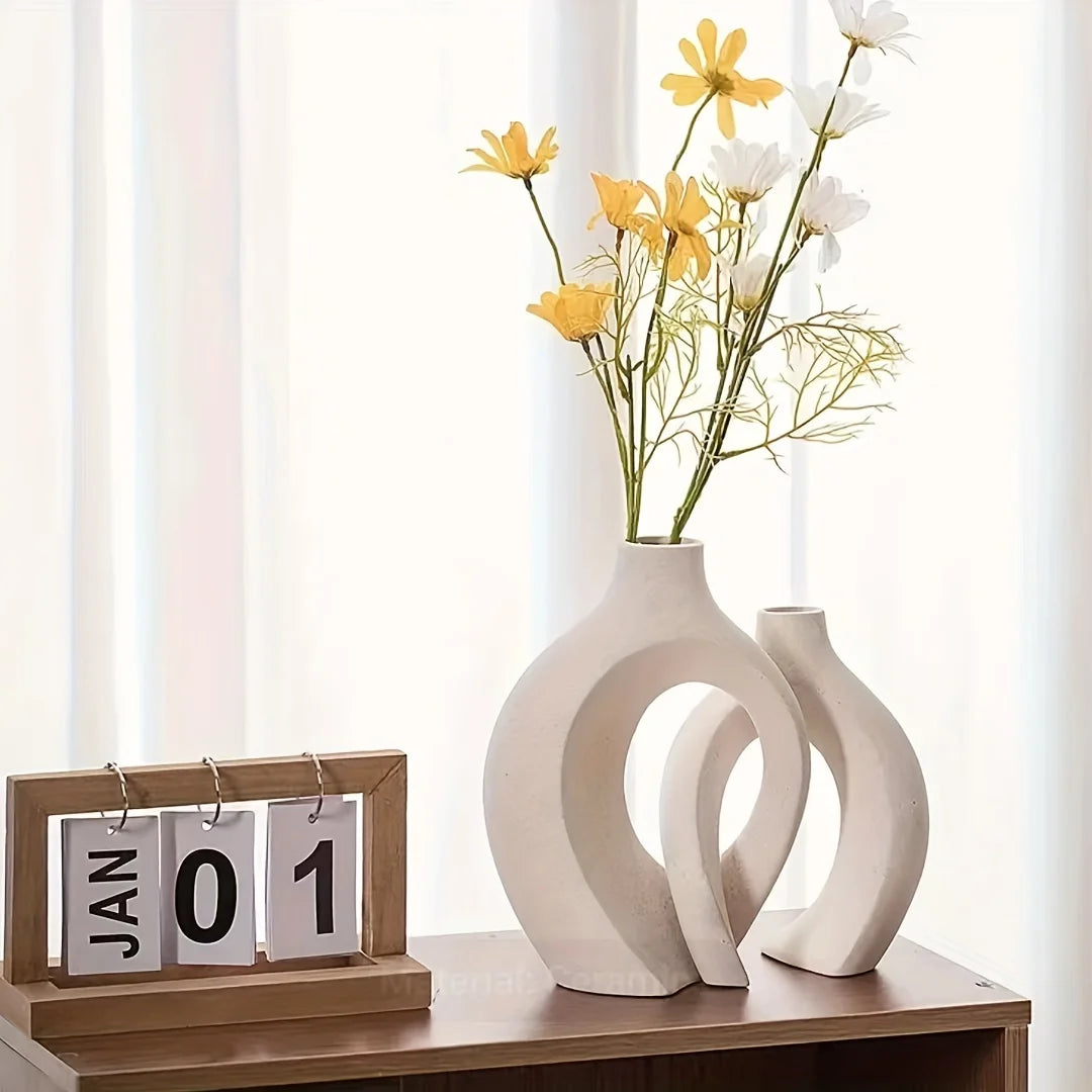 Set of Nordic Ceramic Vases - Modern Elegance for your Decoration