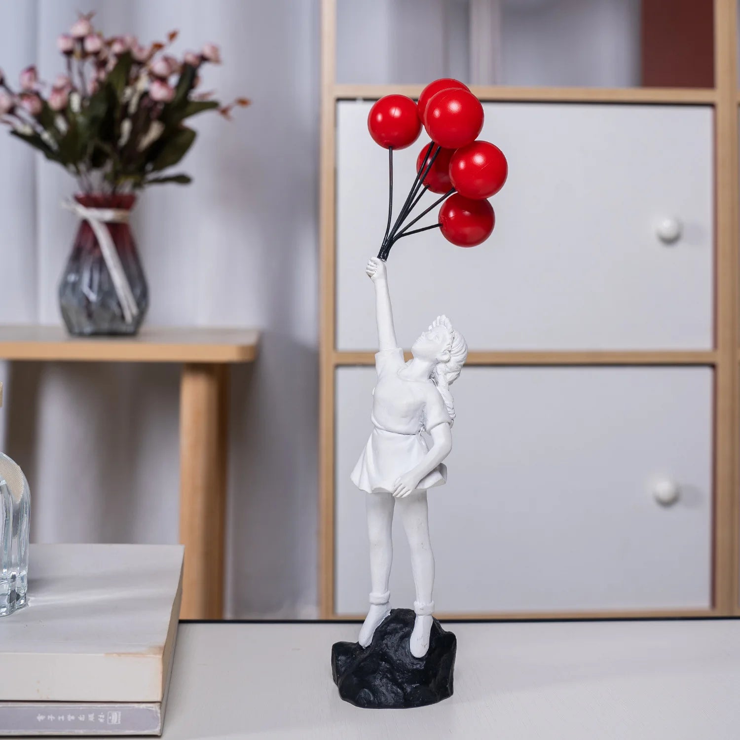 Modern Love Balloon Sculpture - Creative Home and Office Decoration