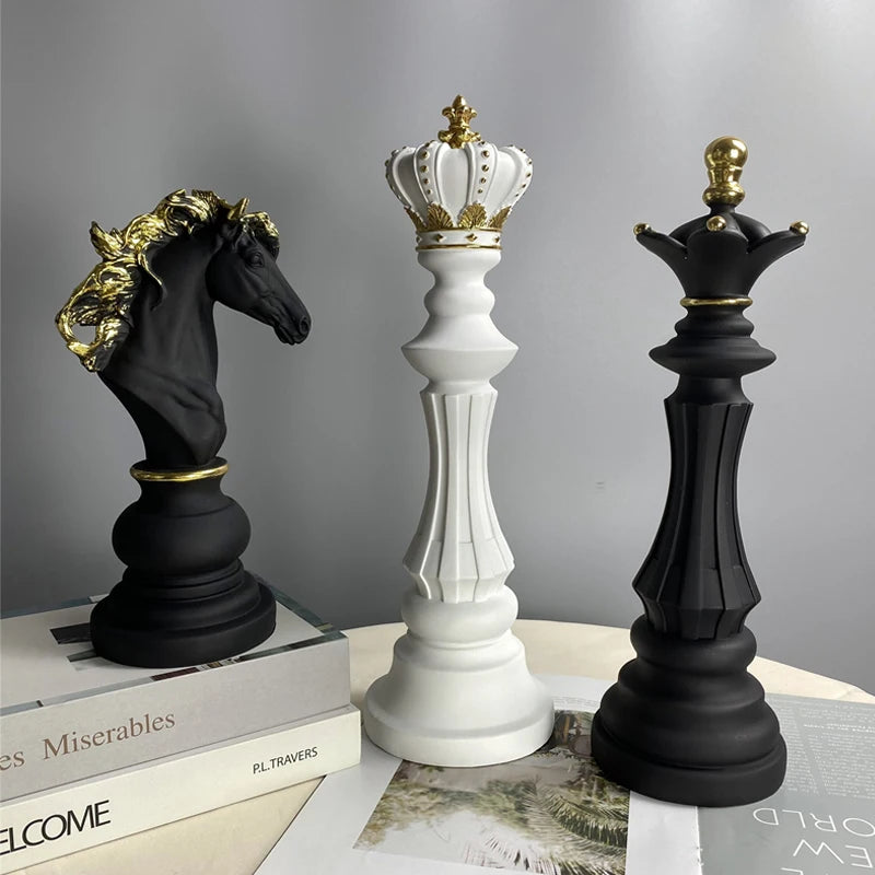 SAAKAR Chess Statues: Elegance and Power in Decoration