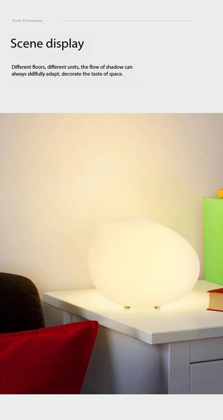 Create magical atmospheres with this lamp