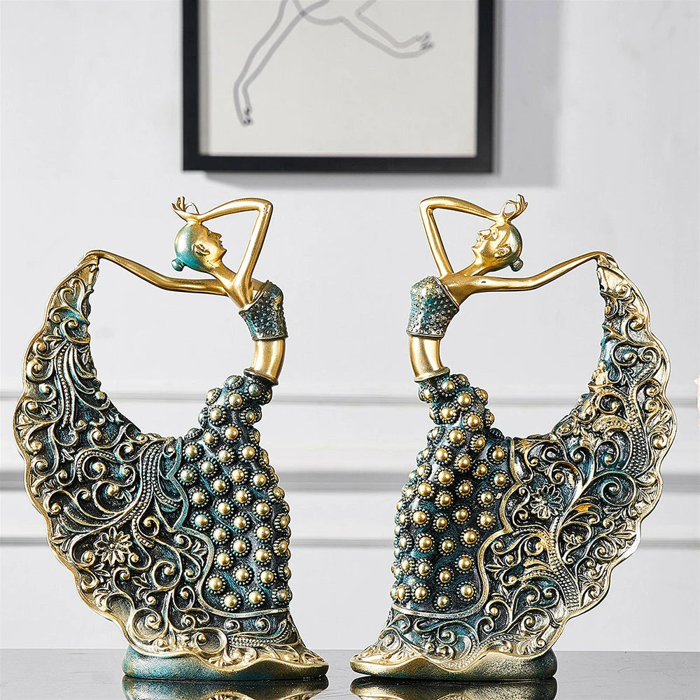 Model Dancer Figurines Peacock Luxury Nordic Decor Home Office Living Room Decor Ceramics Abstract Sculpture Art Ornament Statue